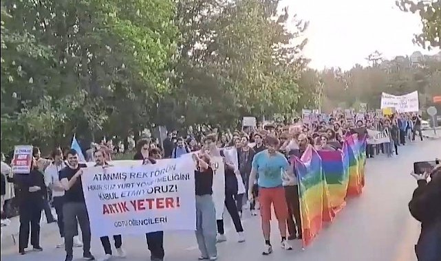 ODTÜ'de LGBT yürüyüşü