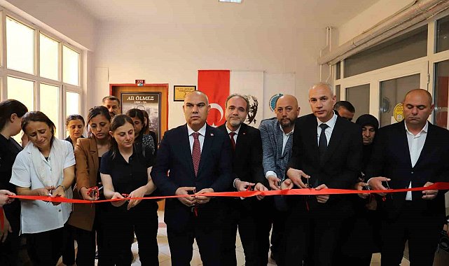 Öğr. Gör. Ali Ölmez Kütüphanesinin açılış yapıldı