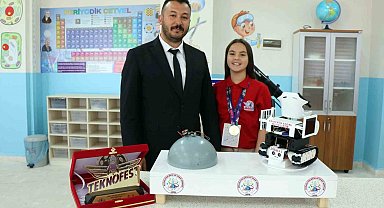 Omurilik felci hastaları için geliştirdikleri proje ile TEKNOFEST'te Türkiye birincisi oldular