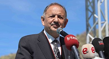 Özhaseki: " Bir parti kurun, 14 bin oyu olana cumhurbaşkanı yardımcılığı veriyorlar, bir cumhurbaşkanı yardımcılığı, bakanlıkta siz alırsınız"