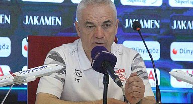 Rıza Çalımbay: "Üzüldüğüm maçlardan birisi"