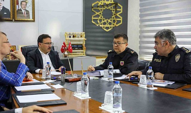 Seçim Güvenliği Toplantısı Vali Çiçek Başkanlığı'nda gerçekleştirildi