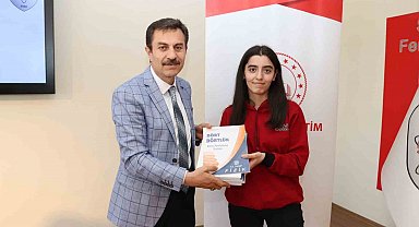 Sivas'ta kaynak kitaplar öğrencilere ulaştırıldı
