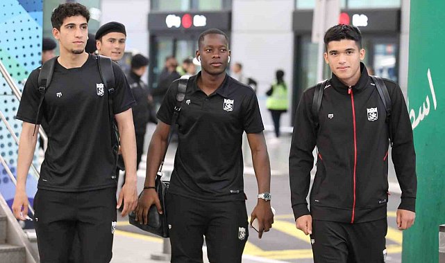 Sivasspor kafilesi İstanbul'a ulaştı