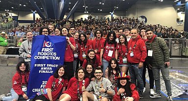 Sparc Takımı First Robotics Competition'da First Impact Finalist Ödülünü aldı