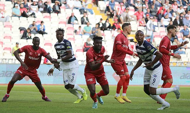 Spor Toto Süper Lig: D.G. Sivasspor: 0 Kasımpaşa: 0