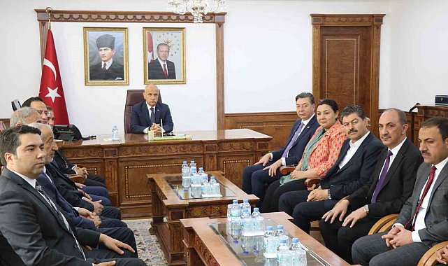 Tarım ve Orman Bakanı Kirişci: "Türkiye su fakiri değil, su stresi çeken bir ülkedir"