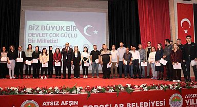 Toroslar'da depremde fedakarca çalışan personele teşekkür belgesi
