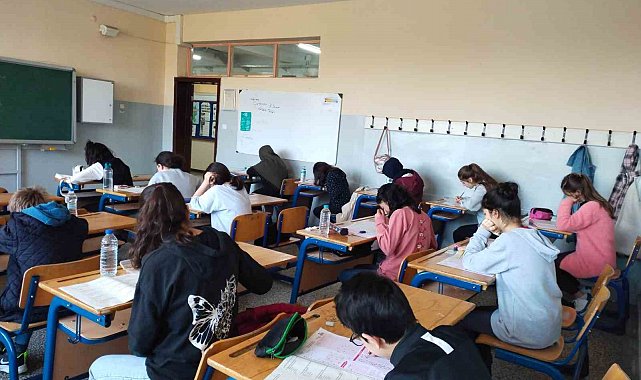 TÜGVA'nın 'Kitap Kurdu' yarışmasına Eskişehir'den rekor katılım