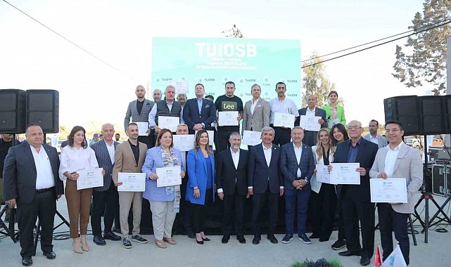 TÜİOSB'de yatırımcılara arsa tahsis belgeleri verildi