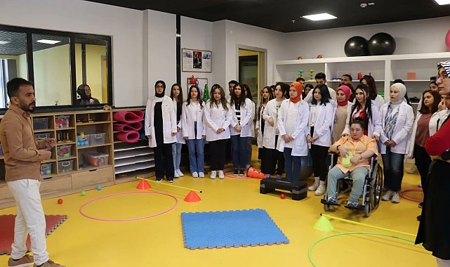 Türkiye'nin en donanımlı Engelsiz Yaşam Merkezi'ne İlgi Büyük