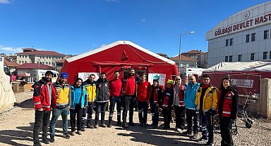 UMKE gönüllüleri deprem bölgesinde unutamadıkları anları İHA'ya anlattı