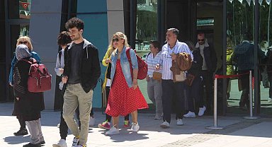 YHT seferlere başladığı günden itibaren 28 bin 888 yolcu taşıdı