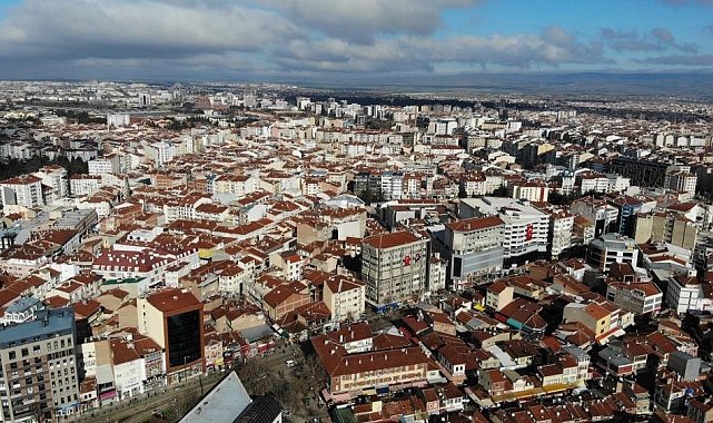 Yılın ilk çeyreğinde 4 bin 552 konut satıldı