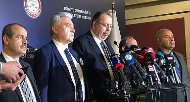 YSK Başkanı Yener: "İkinci tur oy verme süreci sona ermiştir, herhangi olumsuz bir durum söz konusu olmamıştır"