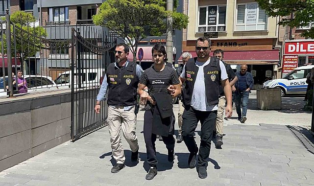 24 yaşındaki gencin öldürülmesiyle ilgili yakalanan baba oğul adliyeye sevk edildi