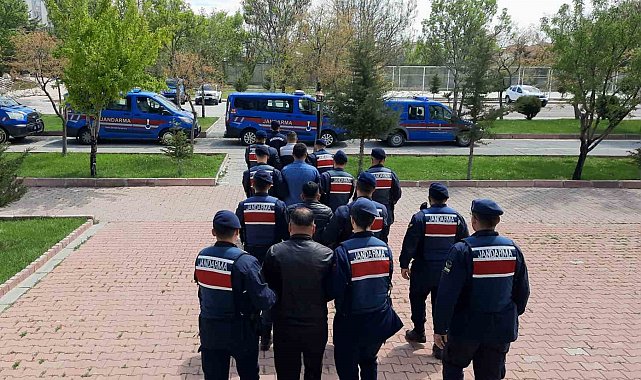 Aranan ve hapis cezası olan 3 şahıs JASAT ekiplerince yakalandı