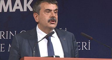 Bakan Tekin: "Türkiye Yüzyılı'nı inşa edeceksek sivil toplumdan akademiye kadar her alanda başlatmamız gerekiyor"