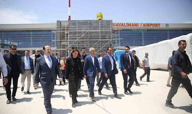 Bakan Uraloğlu: "Çukurova Havalimanını yıl sonunda açmayı planlıyoruz"