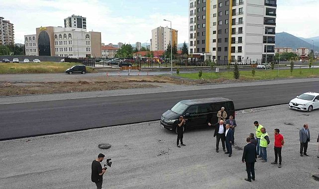 Başkan Büyükkılıç'tan 20 milyon TL'lik yol yapım çalışmalarına denetleme