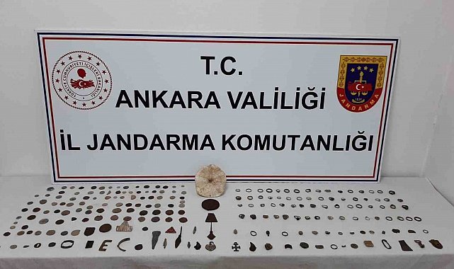 Başkentte 8 milyon lira değerinde tarihi eser ele geçirildi
