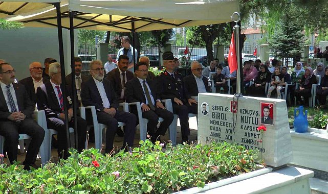 Bayram arefesinde şehitler için dua edildi