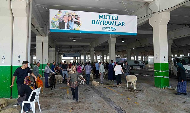 Bayram huzuru Tepebaşı'nda