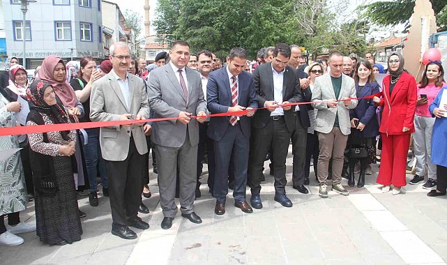 Beyşehir ADEM'in yıl sonu sergisi düzenlendi