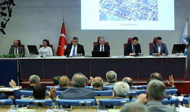 Büyükşehir Belediye Meclisi toplandı