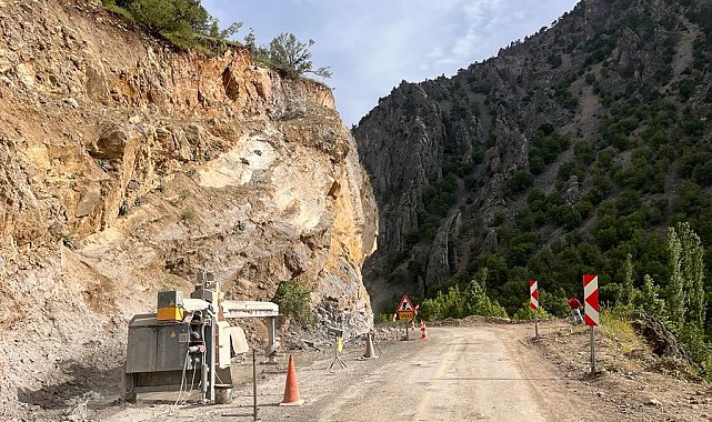 Büyükşehir, çalışma yapılan Kapuzbaşı Şelaleleri yolunu bayram boyunca ulaşıma açtı
