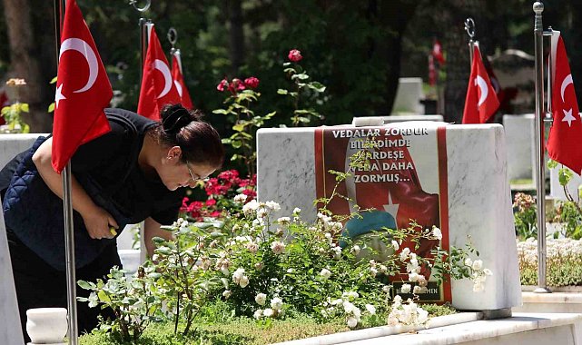 Cebeci Askeri Şehitliği'nde hüzünlü bayram arifesi