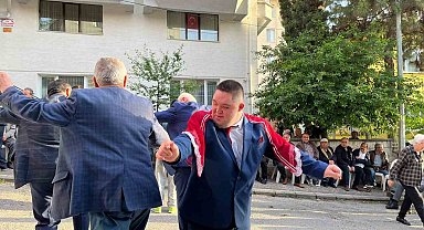 Down sendromlu Emre ve vefat eden annesinin hayali gerçek oldu