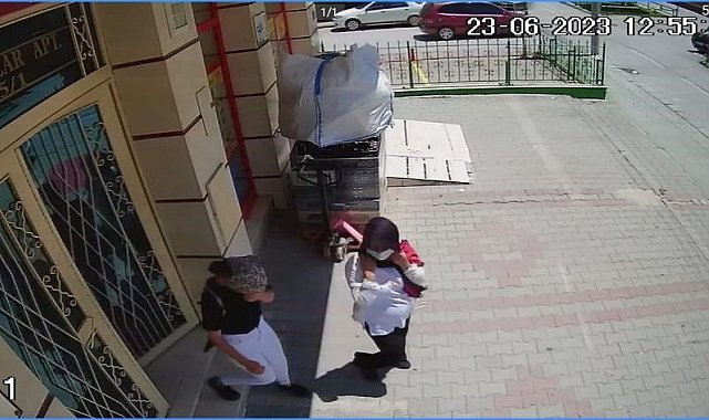 Eskişehir'de iki kadın 20 dakikada 300 bin TL değerinde ziynet eşyası ve para çaldı