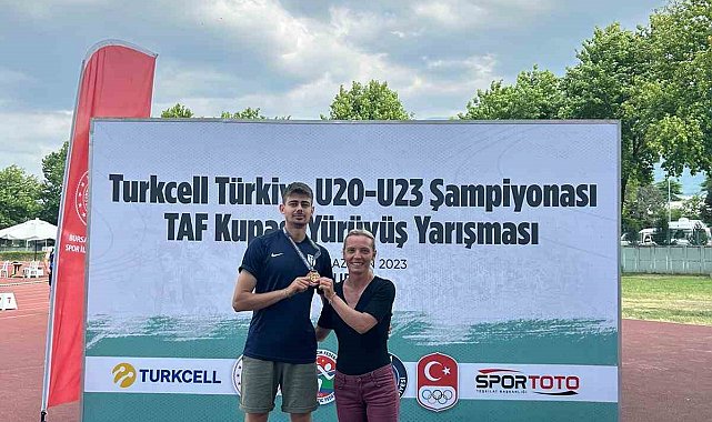 Hakkı Burak Yılmaz, Türkiye Şampiyonu oldu