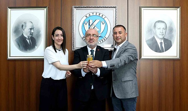 KAYÜ'de arıcılıkla ilgili projeler meyve vermeye başladı