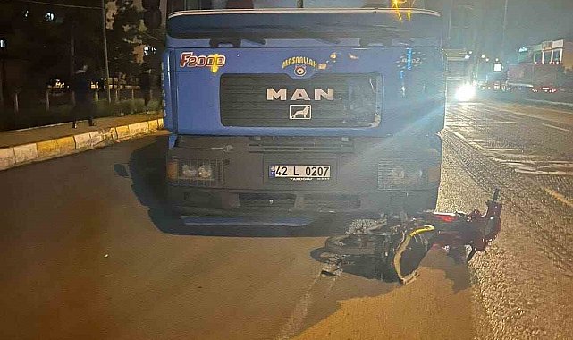 Konya'da tır motosiklete çarptı: 1 yaralı