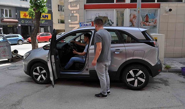 Kurban Bayramı öncesinde kiralık araç sektörü çok hareketli