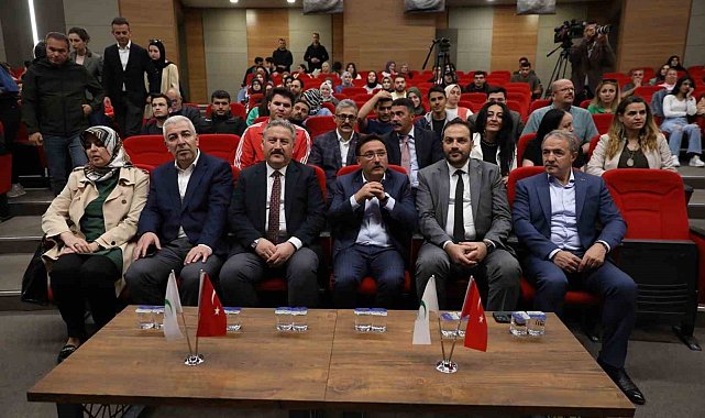 Melikgazi'de gençlere özel 'Milli Değerlerimiz Çanakkale' konferansı
