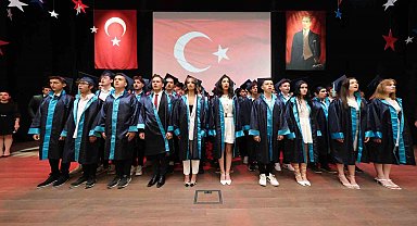 Özel EOSB Meslek Lisesi, Cumhuriyetin 100'üncü yılında ilk 100 öğrencisini mezun etti