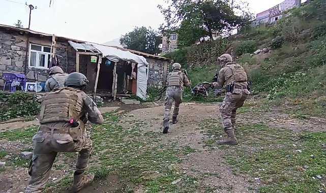 Şırnak'ta terör şüphelilerine yardım ve yataklıktan 8 kişi gözaltına alındı