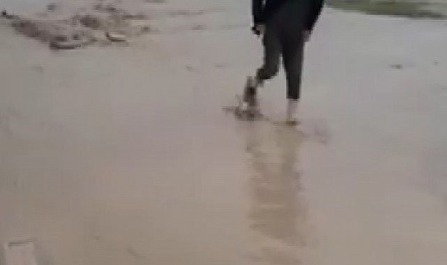 Ulaşıma sel engeli: Kayseri-Niğde karayolu sel nedeniyle ulaşıma kapandı