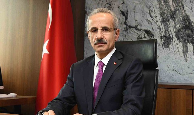 Ulaştırma ve Altyapı Bakanı Uraloğlu: "Ercan Havaalanı dünyada örnek proje olacak"
