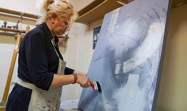Uluslararası Sanat Çalıştayı'na katılan sanatçıların eserleri şekillenmeye başladı