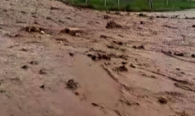 Yozgat'ta kuvvetli yağış sele neden oldu
