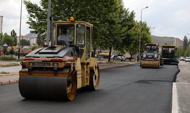 Belsin'de 4 kilometrelik yolda asfaltlama yapıldı