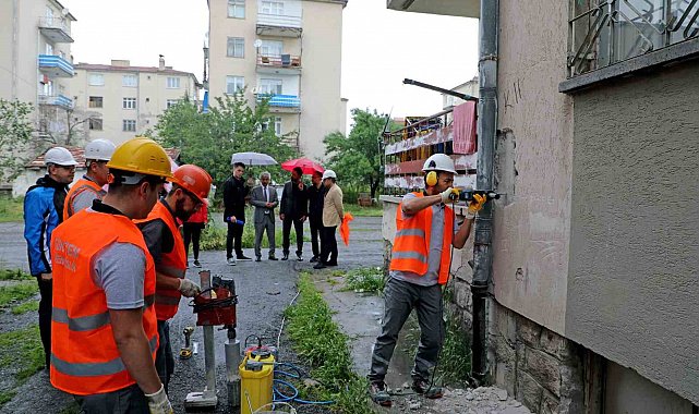 Talas'ta Karot Alınıyor, Riskli Yapılar Tespit Ediliyor
