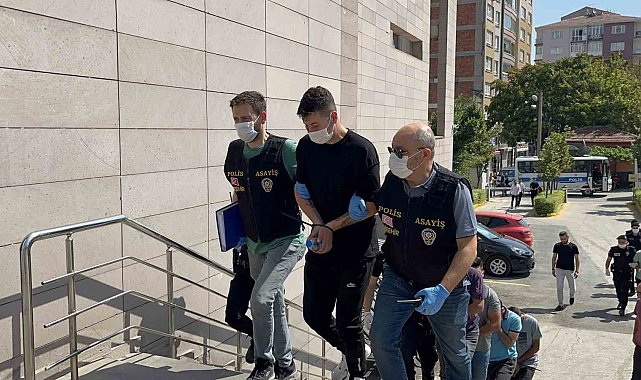 'Yan bakma' cinayetinde 9 şüpheli adliyeye sevk edildi
