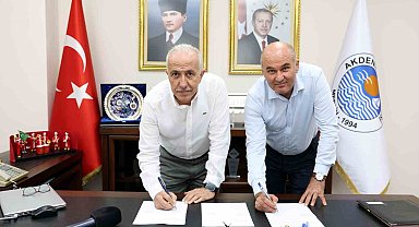 Akdeniz Belediyesi ile Alata Bahçe Kültürleri Enstitüsü arasında protokol imzalandı