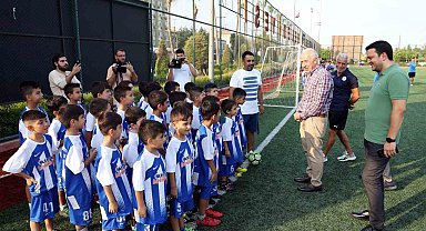 Akdeniz Belediyesinin yaz spor okulları devam ediyor