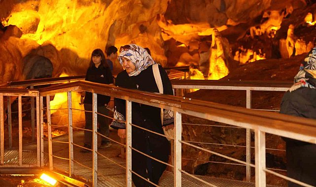 Ankara'da turistlerin yeni göz bebeği: Tulumtaş Mağarası